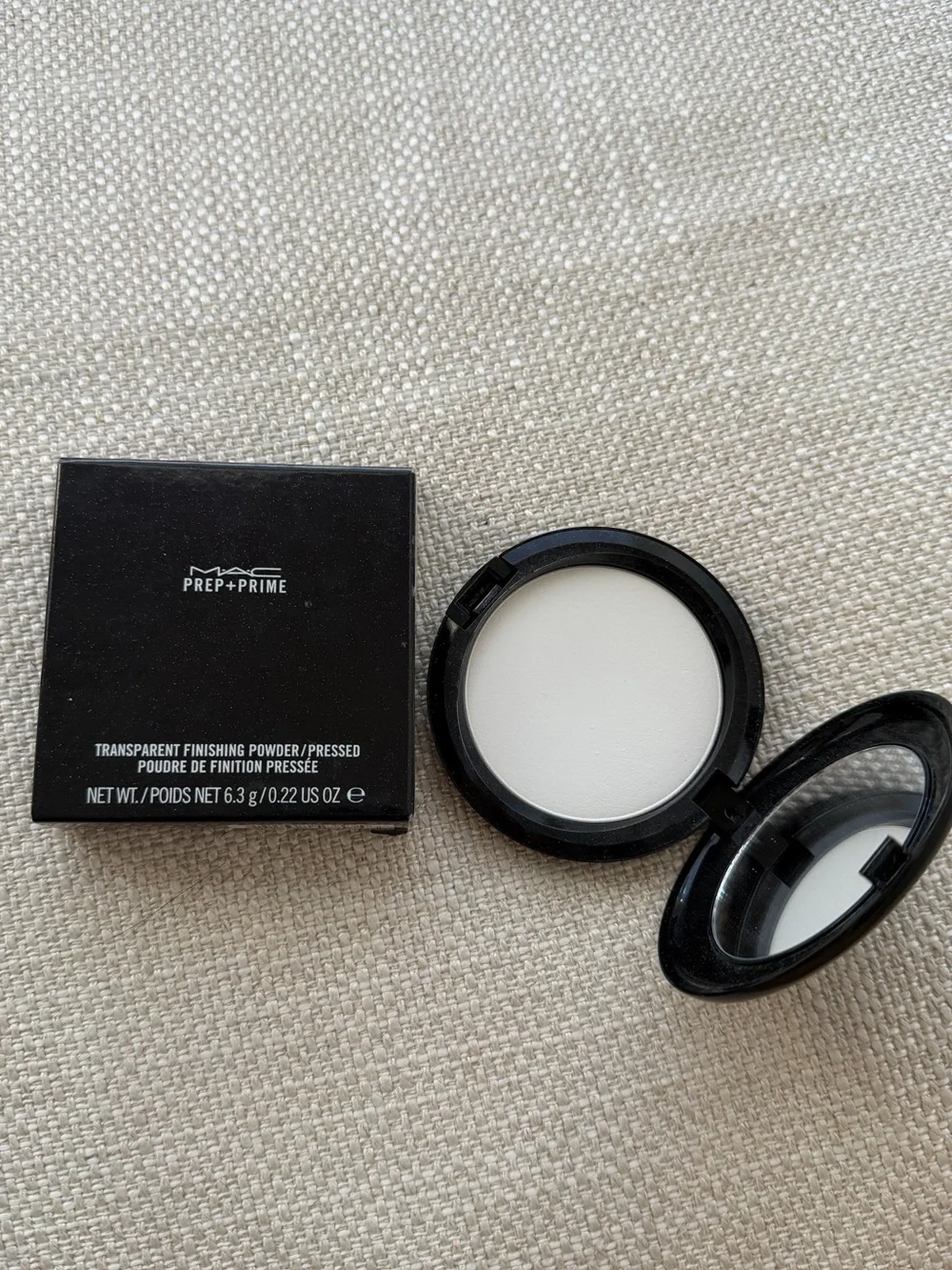 Discontinued Mac Prep and Prime pressed powder
